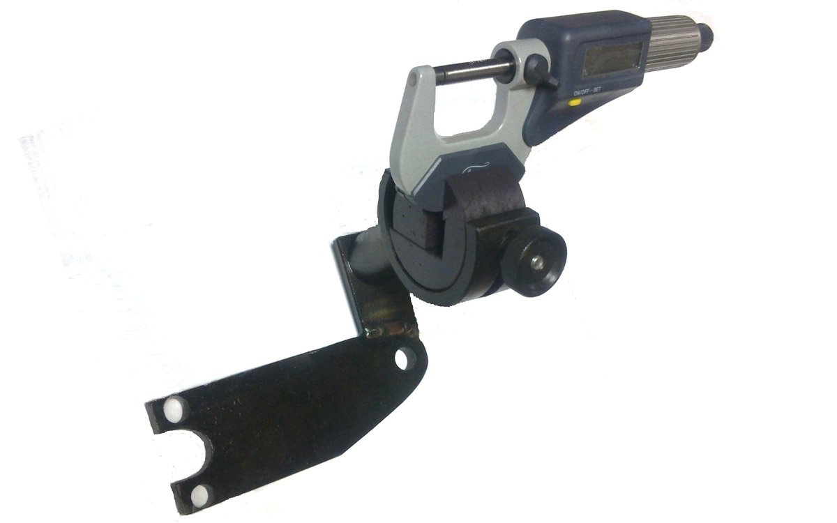 Foto: Universal clamp for micrometer as an addition to the jig produced by "DIMED"